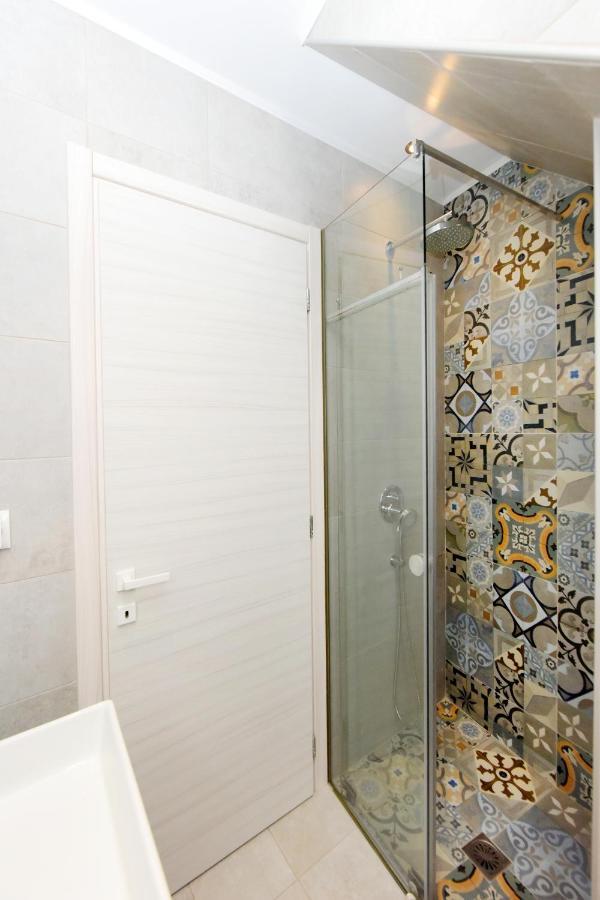 Pera Houses 2-Bedroom In The Center Of Lindos Exterior photo
