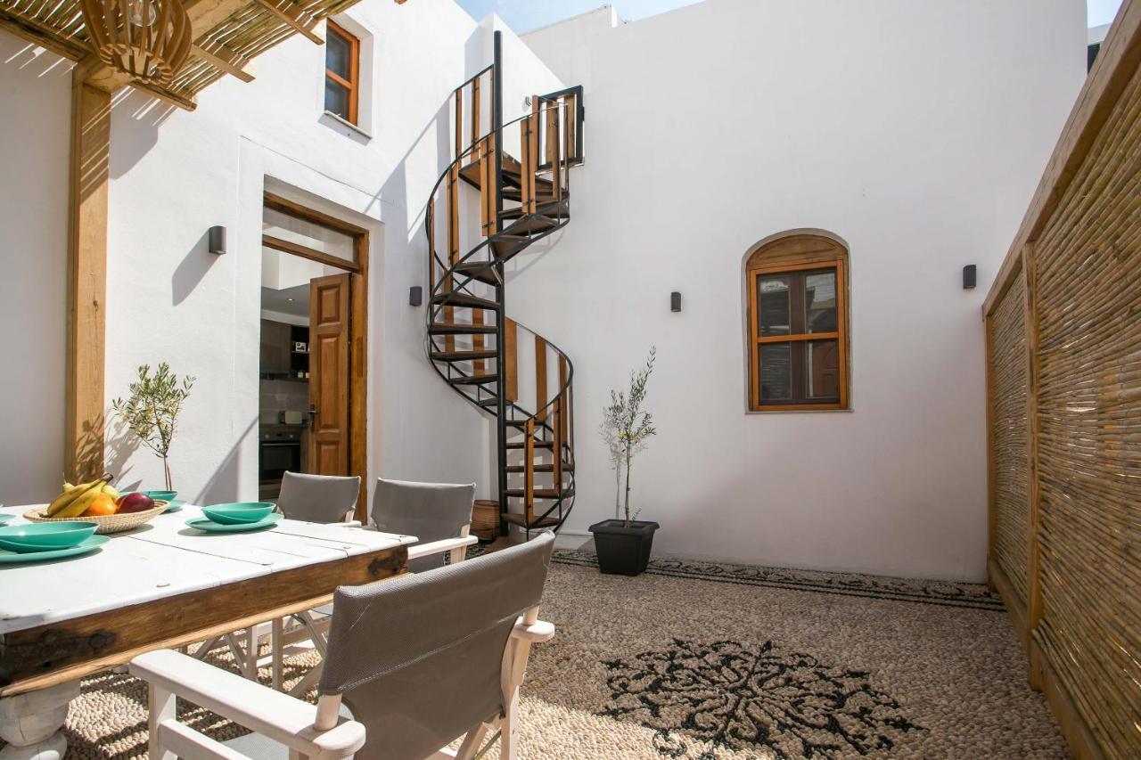 Pera Houses 2-Bedroom In The Center Of Lindos Exterior photo