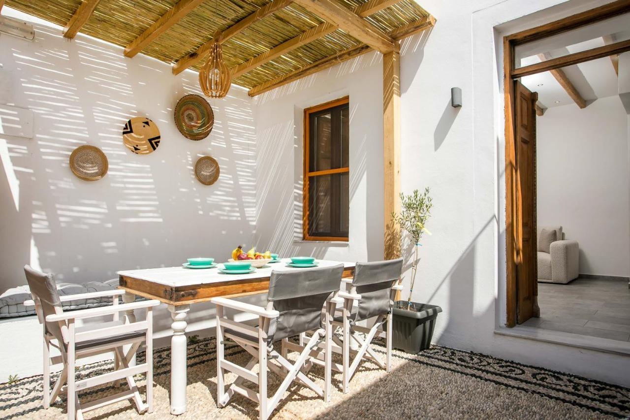 Pera Houses 2-Bedroom In The Center Of Lindos Exterior photo